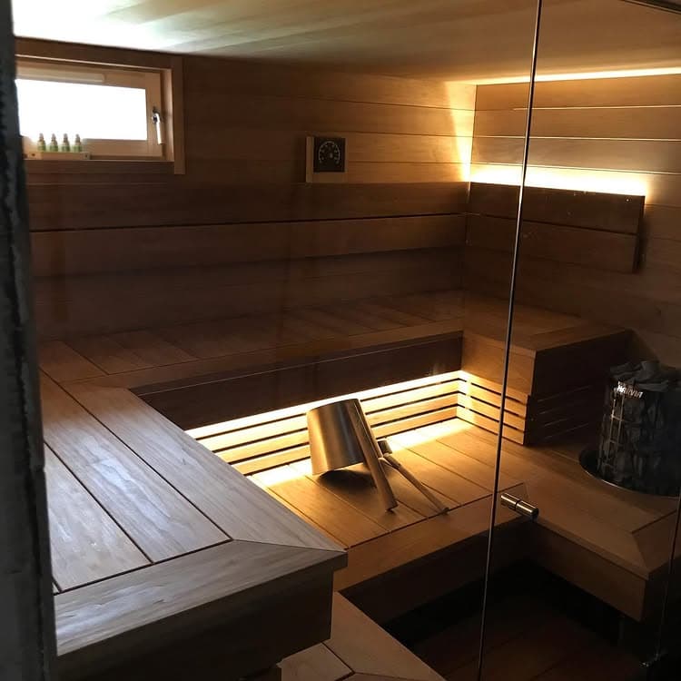Pesuhuoneen saneeraus